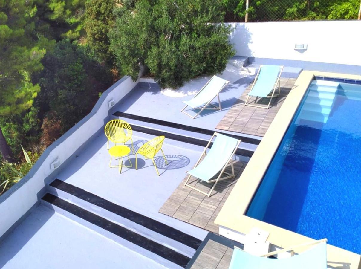 Beach State Of Art, Balica Rat Stanici Bagian luar foto