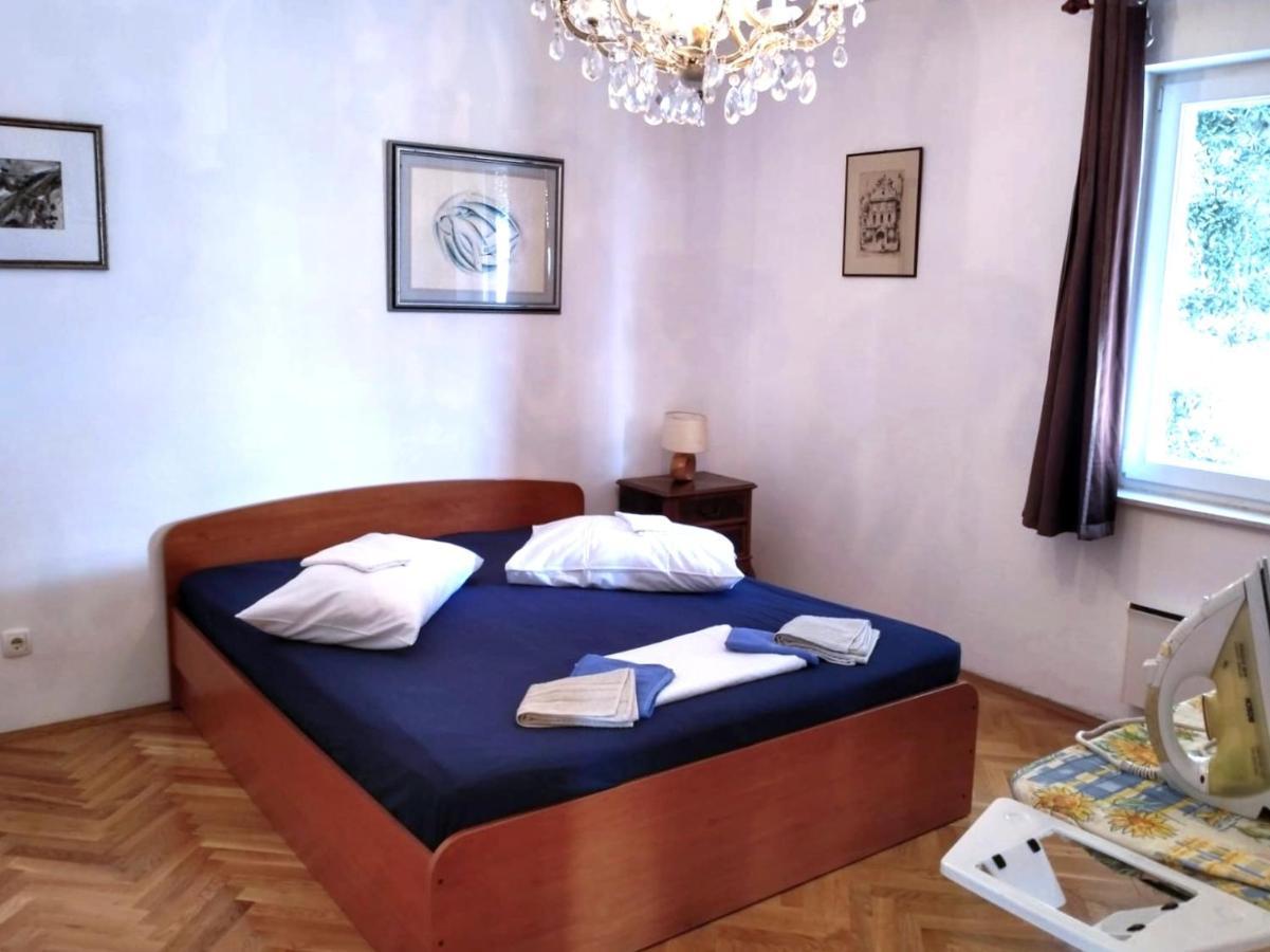 Beach State Of Art, Balica Rat Stanici Bagian luar foto