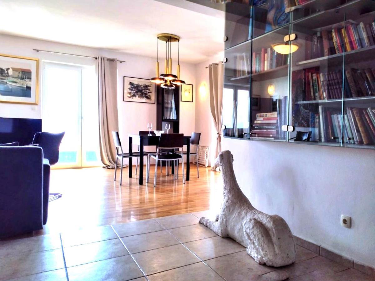 Beach State Of Art, Balica Rat Stanici Bagian luar foto